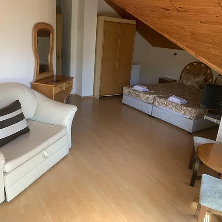 Complex Maxim - Sea View And Free Parking 3*