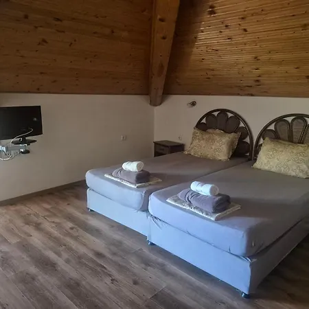 Complex Maxim - Sea View And Free Parking Gasthof