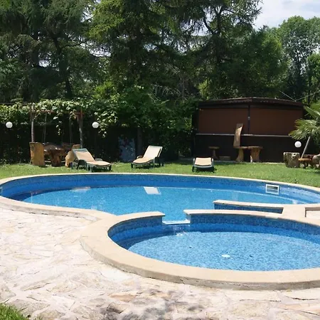 Complex Maxim - Sea View And Free Parking Pensjonat 3*