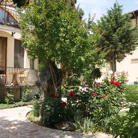 Gæstehus Complex Maxim - Sea View And Free Parking 3*