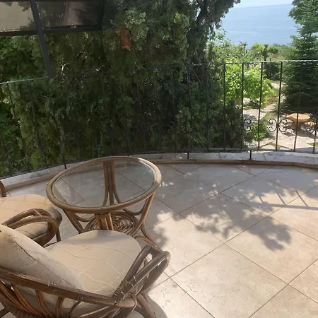 Complex Maxim - Sea View And Free Parking Pensjonat 3*