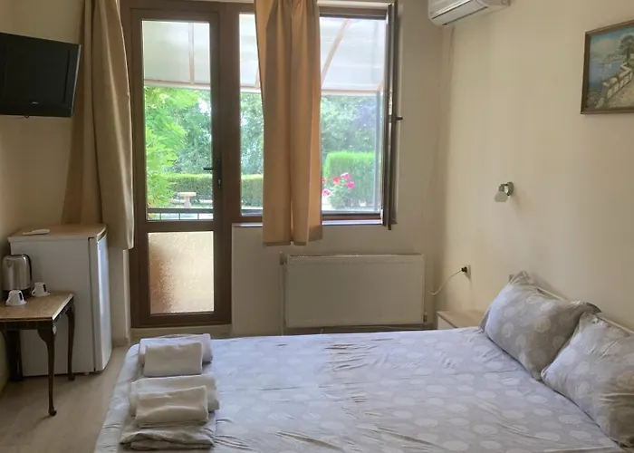 Konukevi Complex Maxim - Sea View Varna