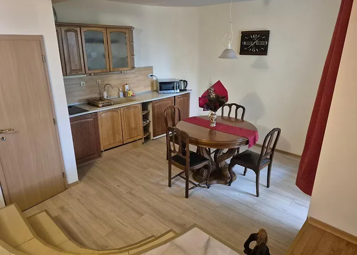 Complex Maxim - Sea View Konukevi 4*