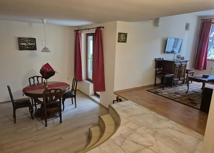 Konukevi Complex Maxim - Sea View 4*